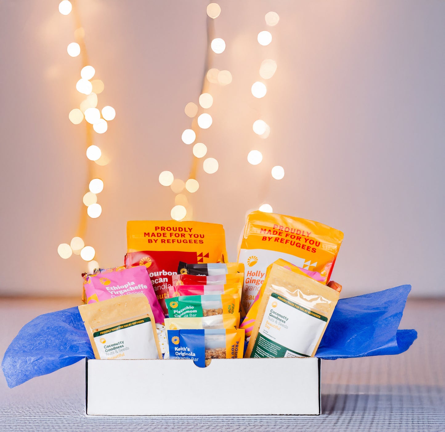 Gift Box - Beautiful Day Super Sampler (Bourbon Pecan & Holly Jolly Ginger, 6 Bars & Ethiopian Light & Dark Coffee & 2 CocoNutty Goodness)